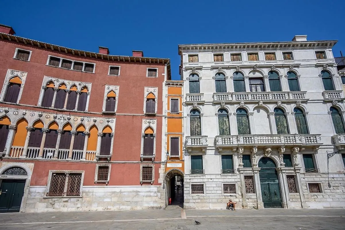 Apartment Apt Window On Venice Italy
